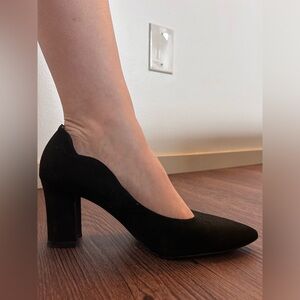 3 inch Black heel, soft leather and exterior.